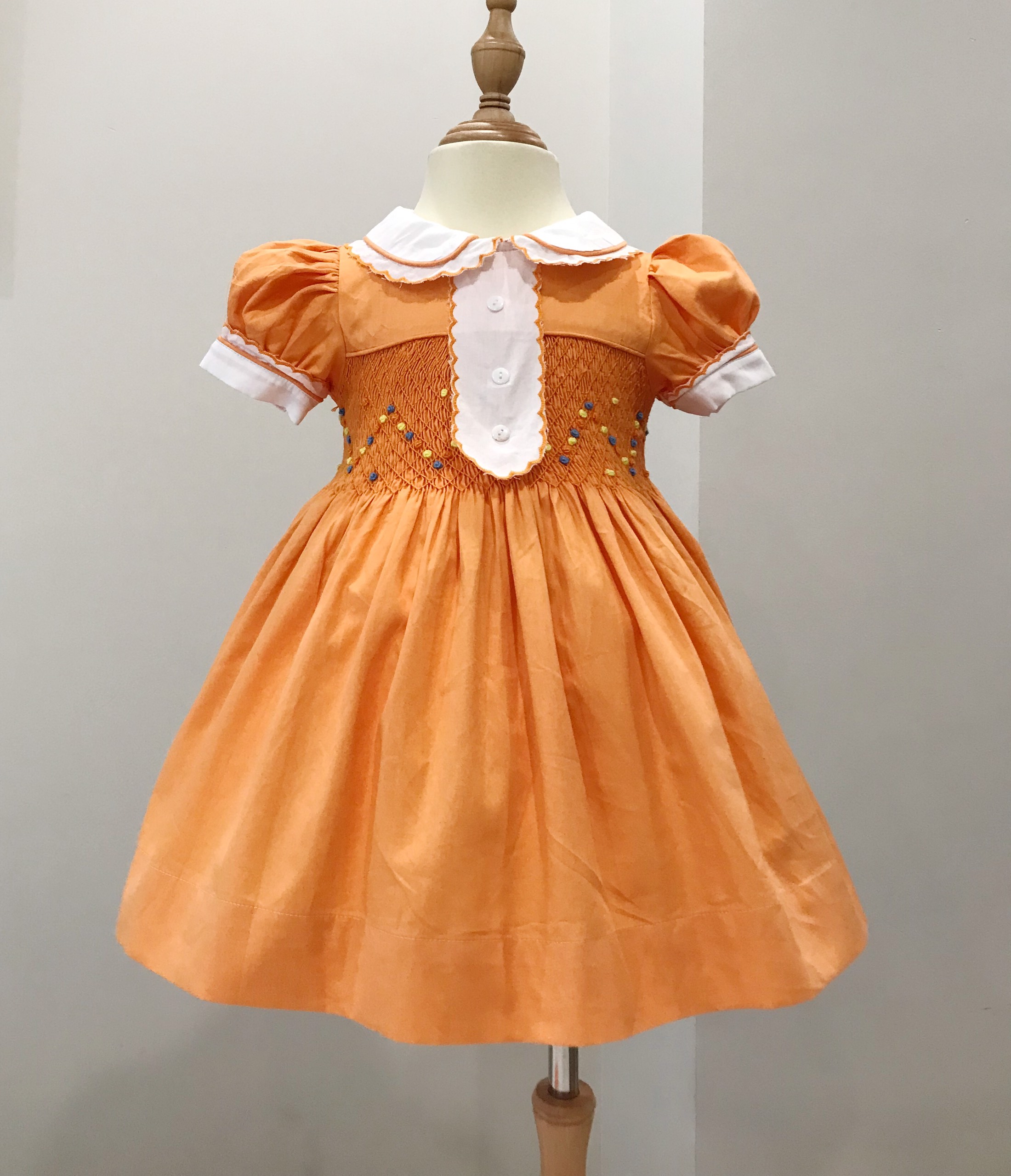 Váy Smock Thêu Tay Họa Tiết Hoa Cho Bé Gái - Cam